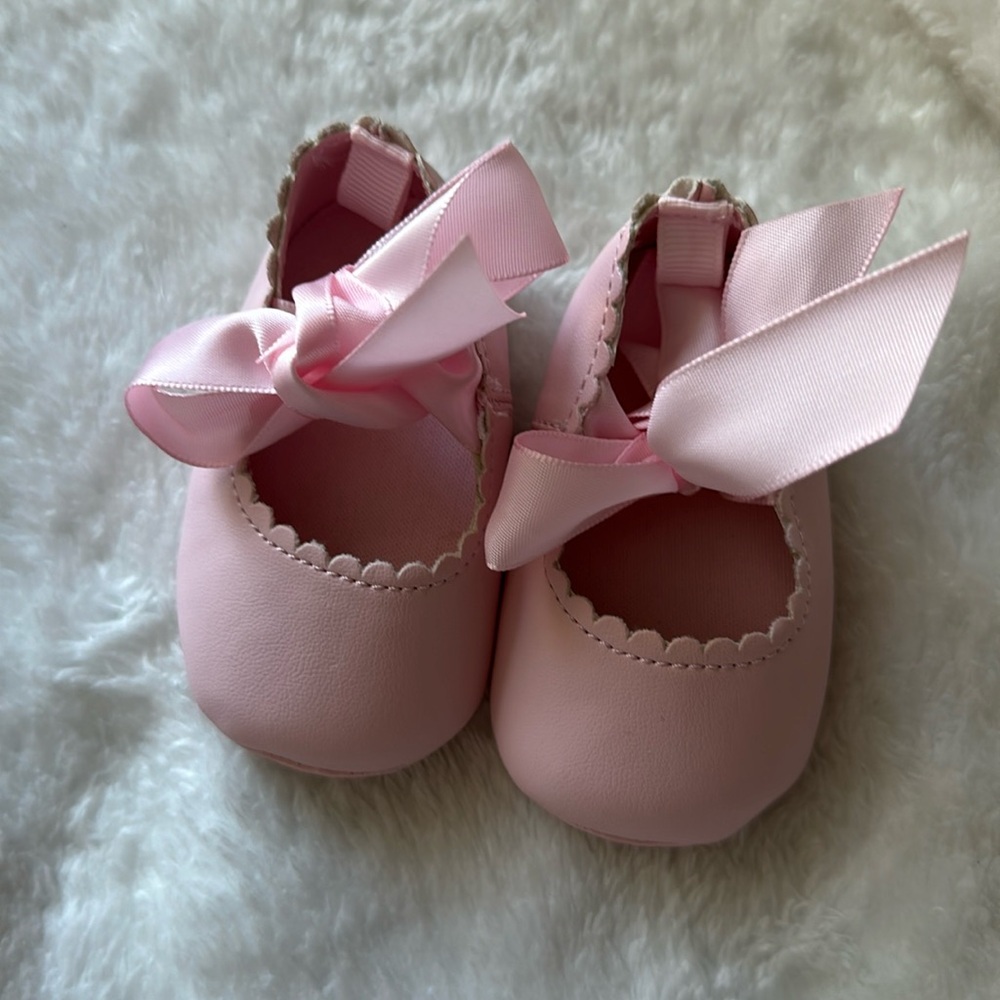 🎀Cute pink girly shoes 💕